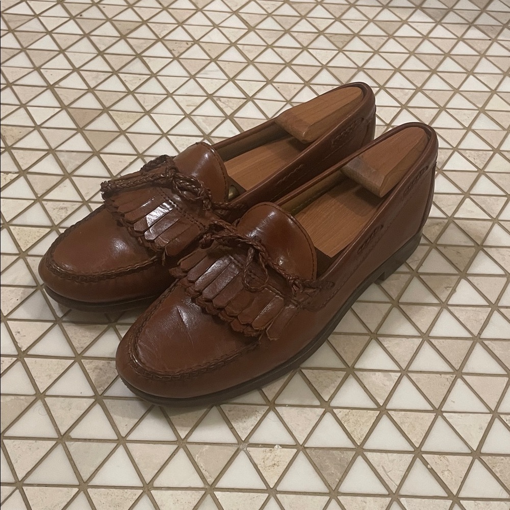 Allen Edmonds Woodstock Dress Shoes Kiltie Fringe Moccasins Men’s size 9.5 Brown